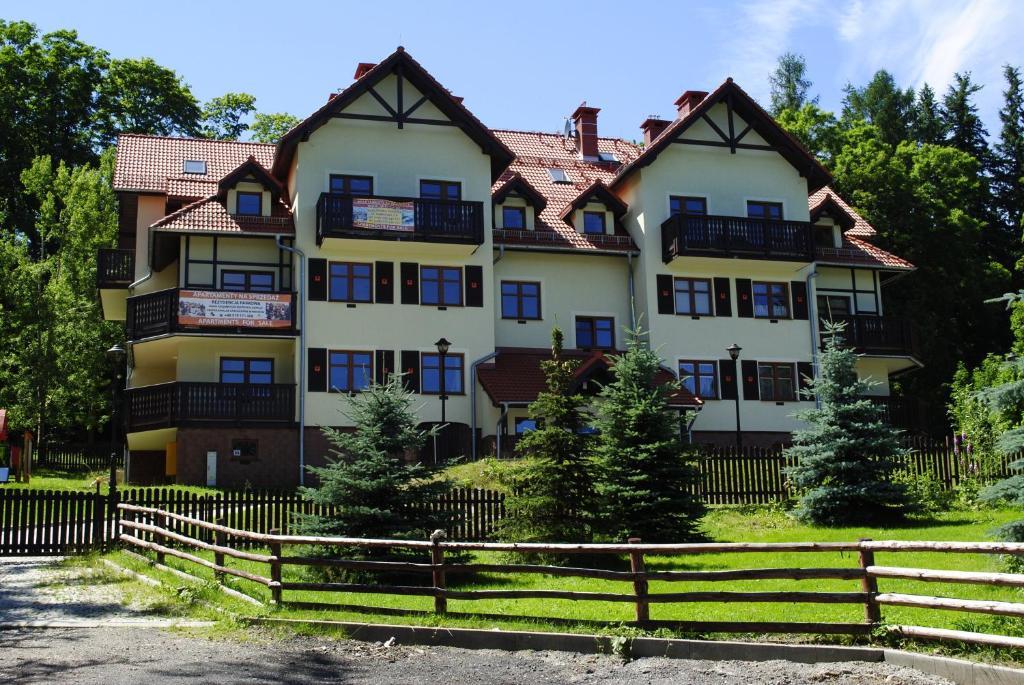 Apartamenty Sun Seasons 24 - Rezydencja Parkowa Szklarska Poreba Exterior photo